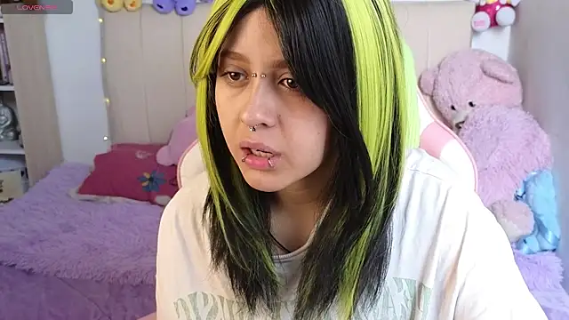 NekoWaifu online show from May 2026 03:08:01 PM