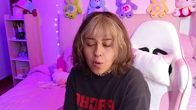 NekoWaifu online show from March 2026 02:27:01 PM