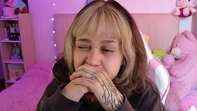 NekoWaifu online show from March 2026 02:28:01 PM