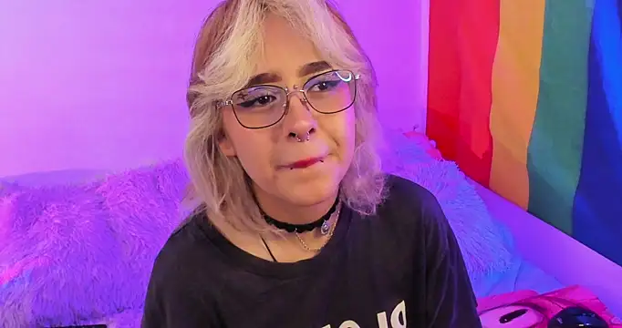 NekoWaifu online show from October 2025 01:12:02 PM