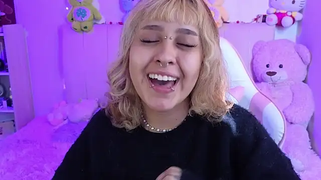 NekoWaifu online show from March 2026 01:58:01 PM