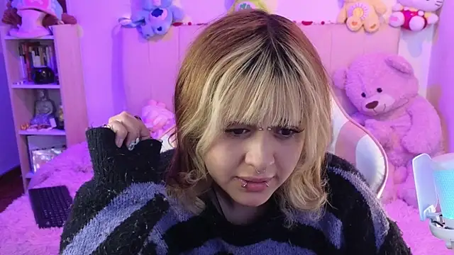 NekoWaifu online show from March 2026 01:30:01 PM