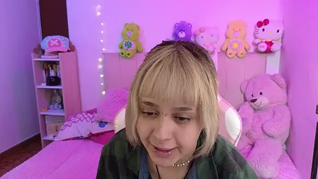 NekoWaifu online show from March 2026 02:19:02 PM