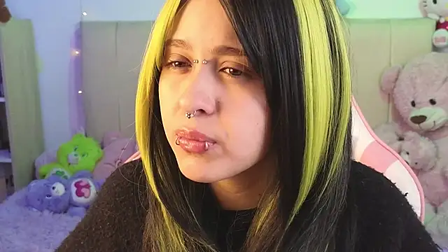 NekoWaifu online show from June 2026 02:47:01 PM