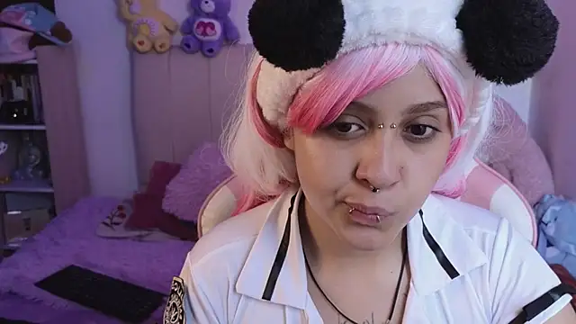 NekoWaifu online show from May 2026 03:11:02 PM