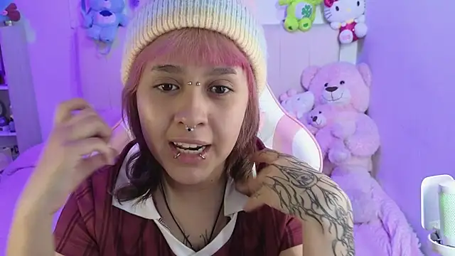 NekoWaifu online show from April 2026 02:19:02 PM