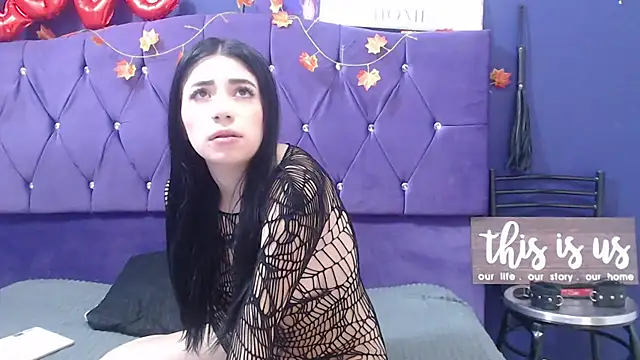 SarayGray online show from October 2025 07:14:02 PM