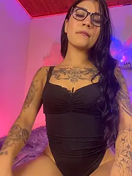 -Dannii- online show from October 2025 01:29:01 AM