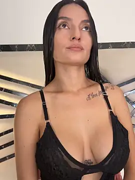 MiaKane99 online show from February 2026 03:50:01 AM