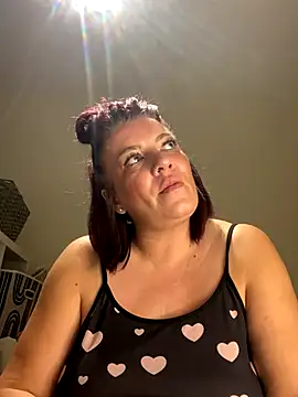 Snapshot of PoppyPrincessxox chatting on October 2025 10:32:01 PM PoppyPrincessxox online show from October 2025 10:32:01 PM
