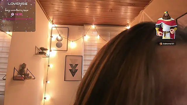 sophiee09  online show from March 2026 01:49:01 PM