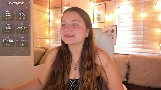 sophiee09  online show from December 2025 01:50:01 PM