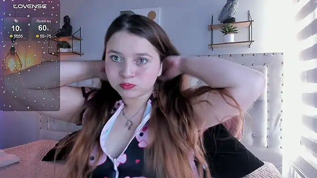 sophiee09  online show from February 2026 01:44:01 PM