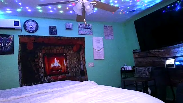 versatilevortex online show from November 2025 02:38:02 AM