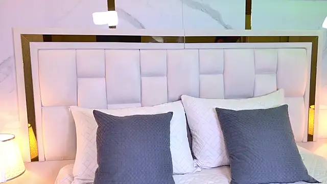 paulina cano online show from December 2025 07:39:02 PM