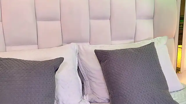 paulina cano online show from January 2026 07:06:02 PM