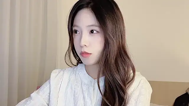 Meng 777 online show from November 2025 11:43:02 AM