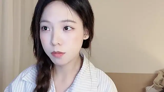 Meng 777 online show from November 2025 11:36:01 AM