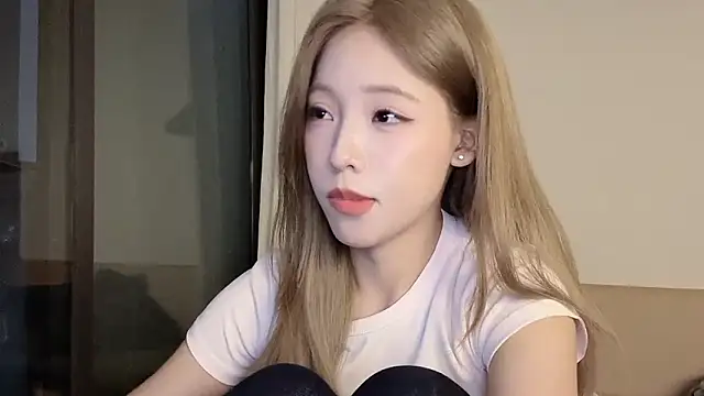 Meng 777 online show from April 2026 12:01:02 PM