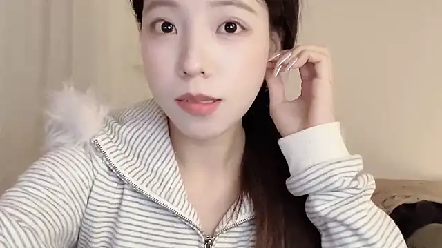 Meng 777 online show from November 2025 11:02:02 AM