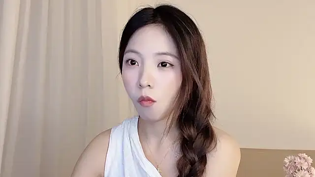 Meng 777 online show from December 2025 12:40:02 PM