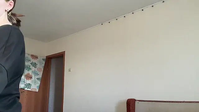 MargarettNewbie online show from October 2025 04:16:02 AM