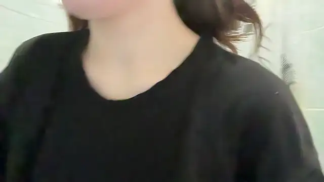 MargarettNewbie online show from October 2025 04:14:02 AM