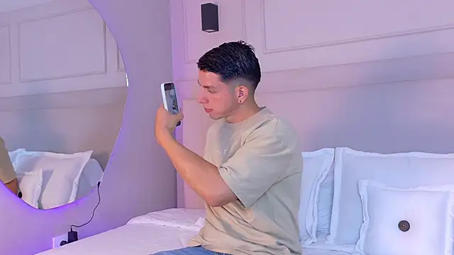 ZaneDawson online show from November 2025 11:47:01 PM