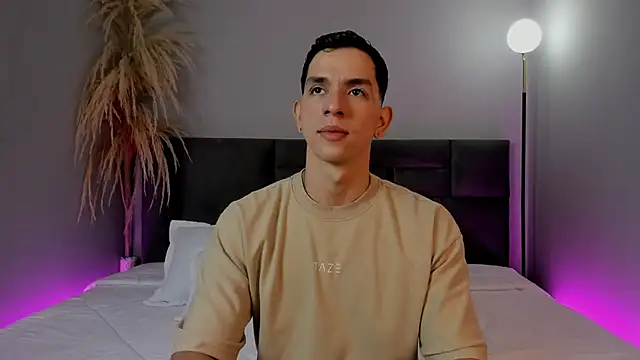 ZaneDawson online show from December 2025 07:55:02 PM