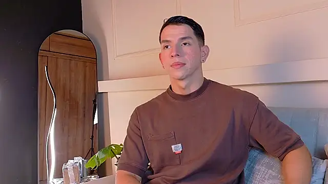 ZaneDawson online show from December 2025 07:08:02 PM