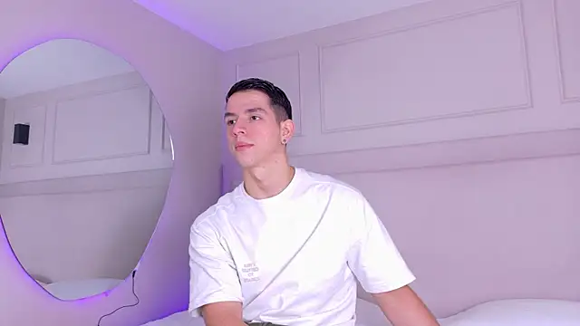 ZaneDawson online show from September 2025 03:35:01 AM