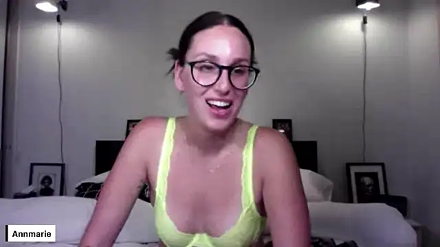 annmarieferrara online show from May 2026 02:48:01 AM