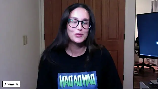 annmarieferrara online show from October 2025 02:27:02 AM