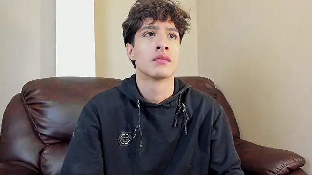 Snapshot of Xam_Collen chatting on November 2025 02:33:01 PM Xam Collen online show from November 2025 02:33:01 PM