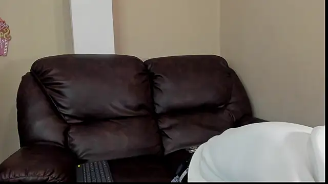 Snapshot of Xam_Collen chatting on November 2025 03:46:02 PM Xam Collen online show from November 2025 03:46:02 PM