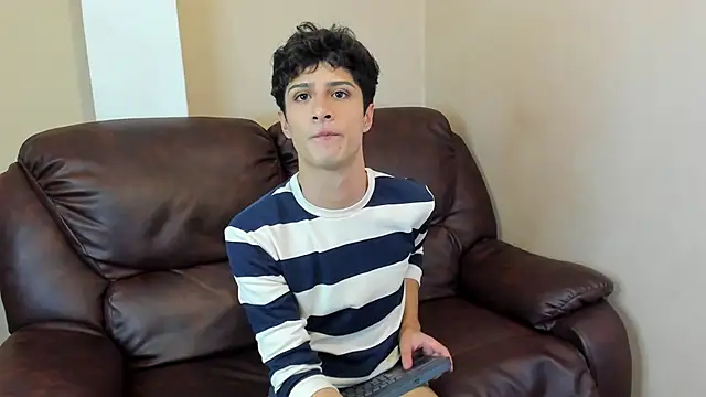 Snapshot of Xam_Collen chatting on January 2026 07:53:02 PM Xam Collen online show from January 2026 07:53:02 PM