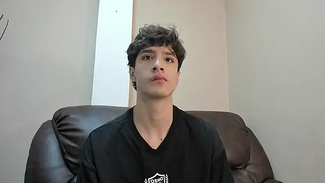 Snapshot of Xam_Collen chatting on November 2025 03:38:01 PM Xam Collen online show from November 2025 03:38:01 PM