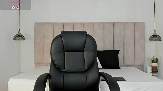 Megan-8 online show from March 2026 11:01:01 AM