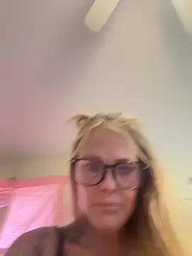 tattoobarbiexox online show from October 2025 02:53:02 PM