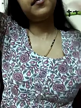 reetika6375 online show from February 2026 10:06:01 PM