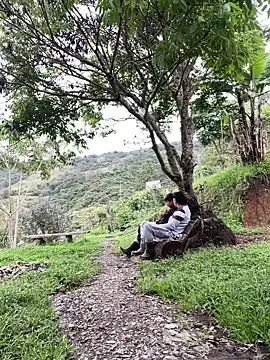 sky-wolves online show from November 2025 03:48:02 PM