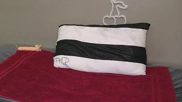 Serafynn online show from January 2026 05:27:02 PM