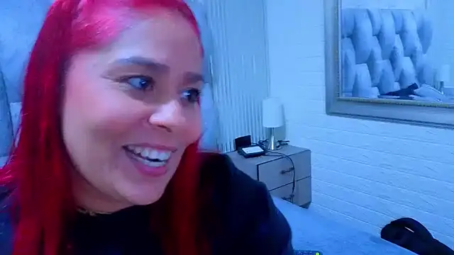 sofiagutierrez   online show from November 2025 10:46:01 PM