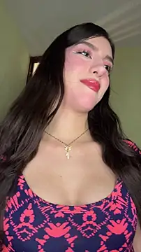 Snapshot of Emily-hottson chatting on February 2026 04:21:02 AM Emily-hottson online show from February 2026 04:21:02 AM