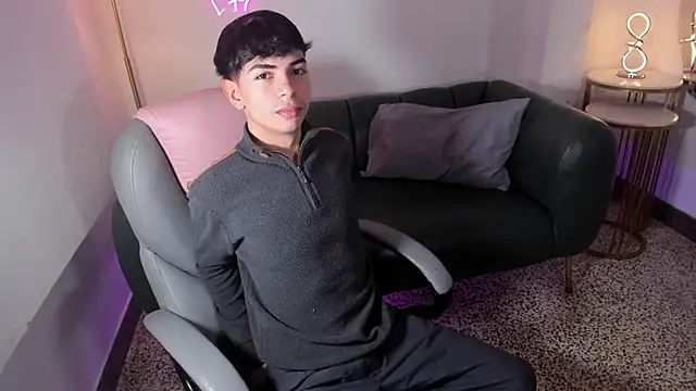 Peter chase online show from November 2025 06:30:02 PM