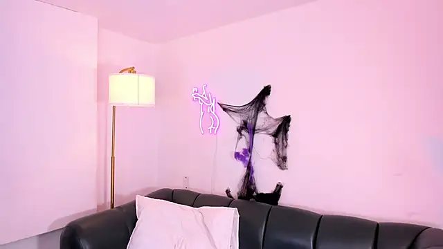 Peter chase online show from October 2025 06:07:01 PM