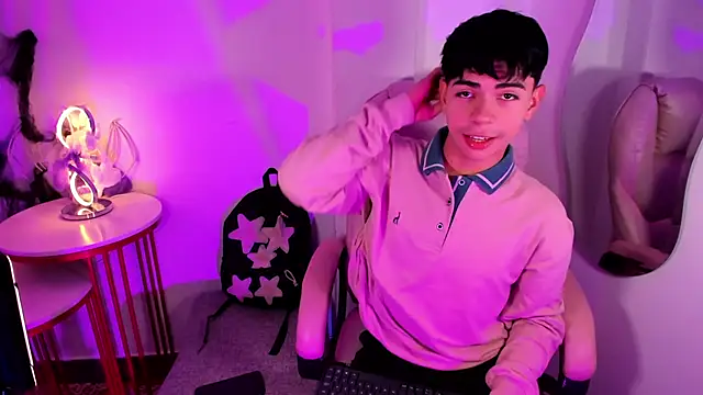 Peter chase online show from November 2025 06:24:02 PM