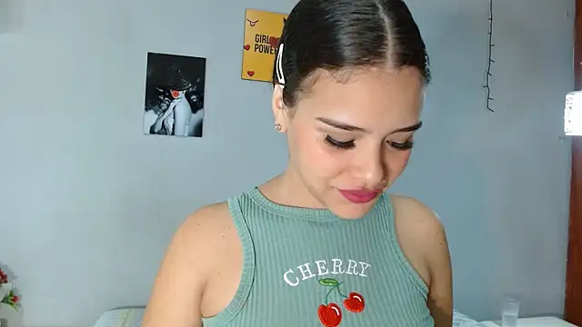 Snapshot of nicole_mayer01 chatting on October 2025 11:18:01 AM nicole mayer01 online show from October 2025 11:18:01 AM