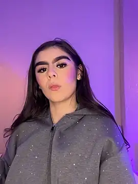 Snapshot of SofiaFontaiine chatting on November 2025 04:49:02 AM SofiaFontaiine online show from November 2025 04:49:02 AM