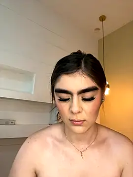 Snapshot of SofiaFontaiine chatting on November 2025 04:39:01 AM SofiaFontaiine online show from November 2025 04:39:01 AM